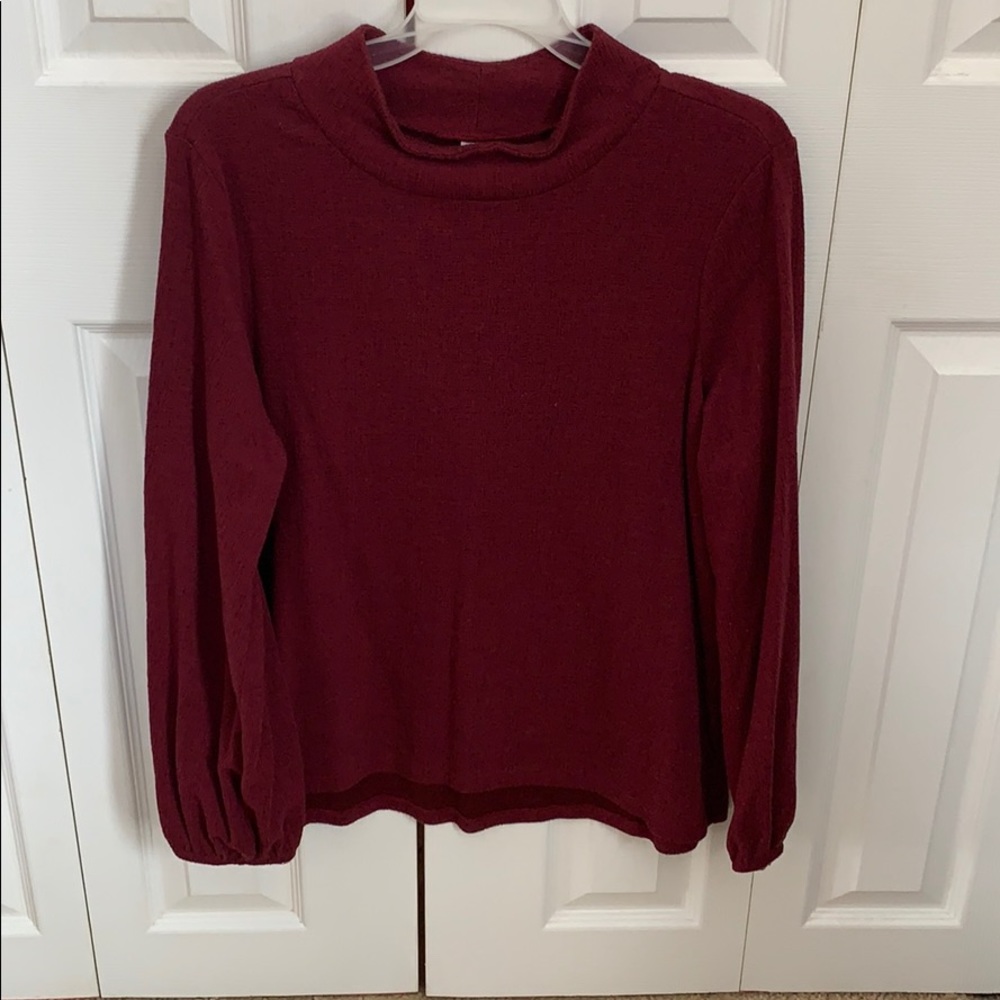 Women’s dress shirt